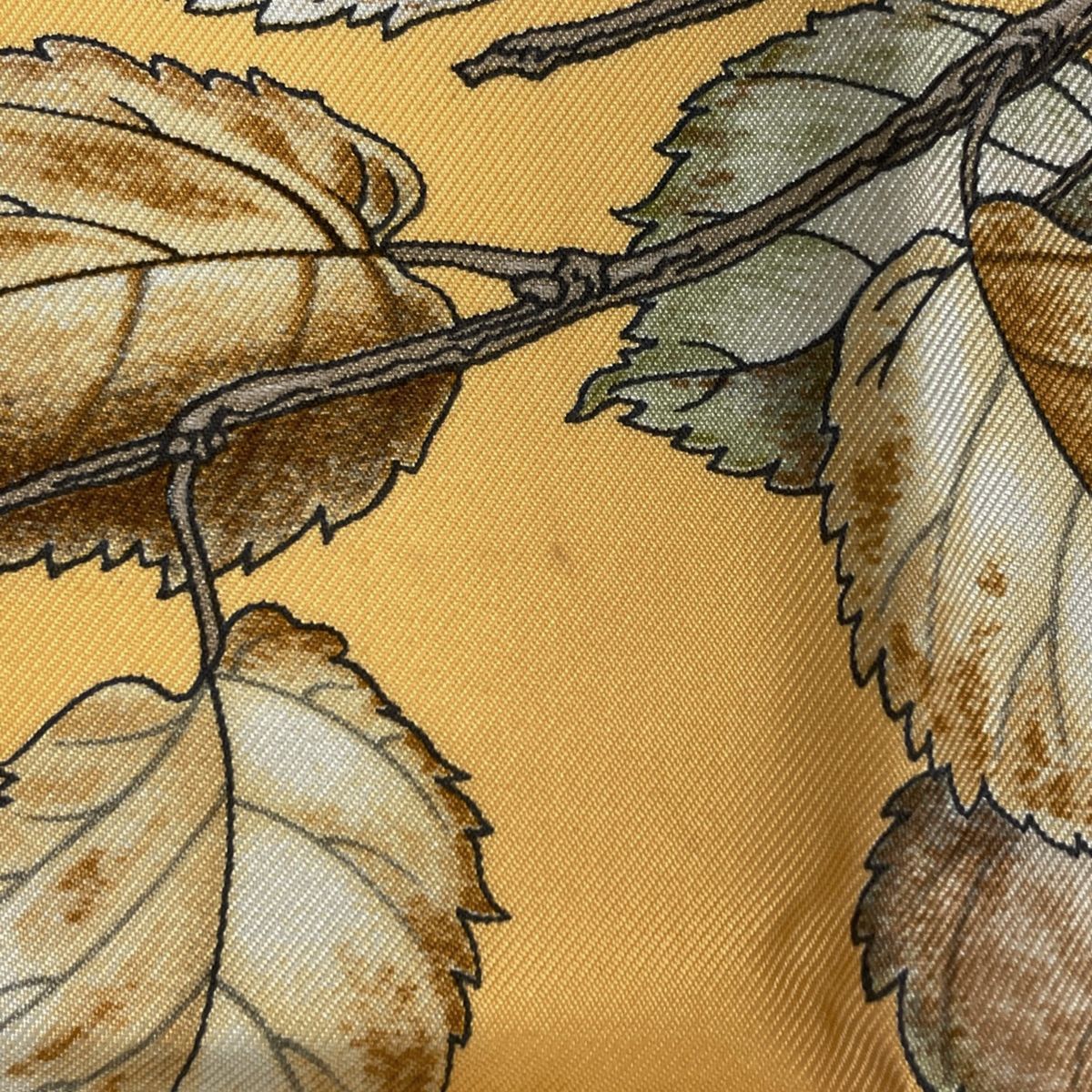 Hermes Carre 90 Casse Noisette Nutcracker Squirrel Pattern Nut Scarf Silk Yellow Multicolor — view 4