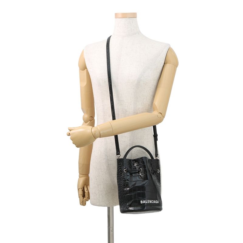 Balenciaga Shoulder Bag Everyday Drawstring XS