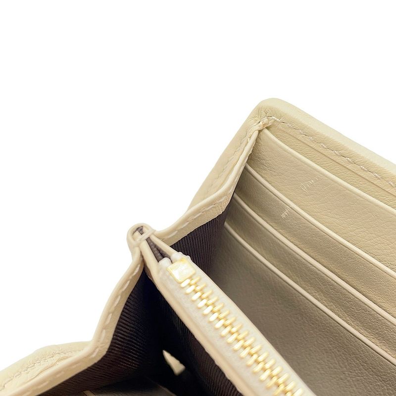 Gucci Chain Wallet Leather Blondie Off-white
