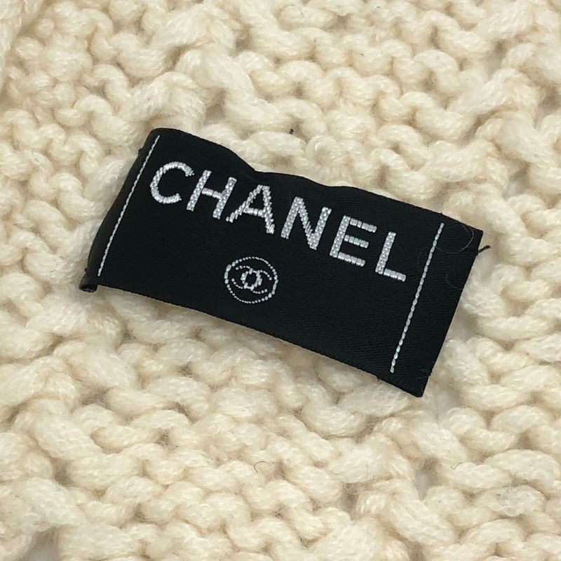 Chanel Scarf Chain CC Logo Cashmere White