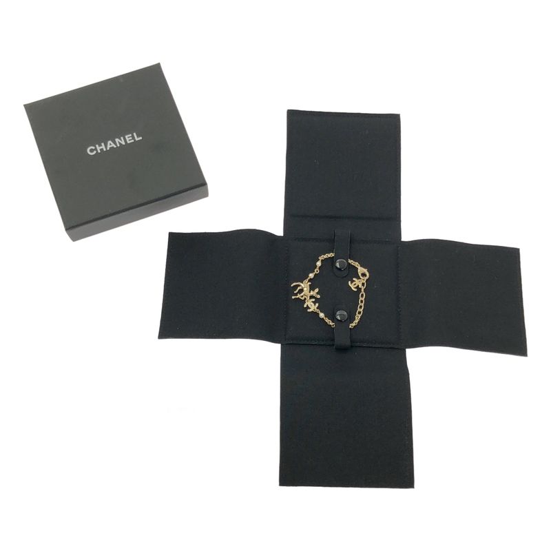 Chanel Bambi CC Logo Chain Bracelet Gold