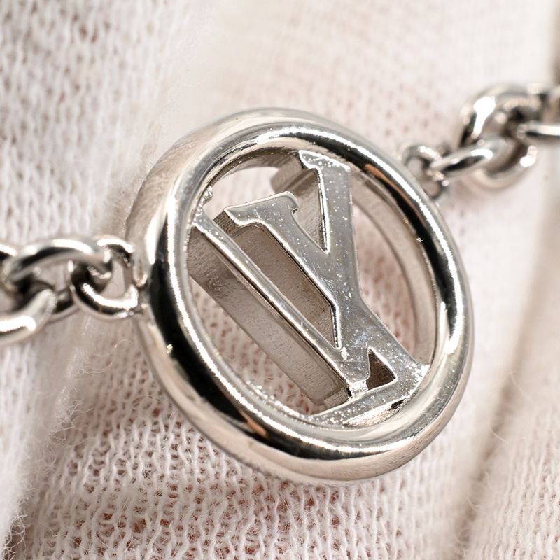 Louis Vuitton Charm Midnight Pearl Chain