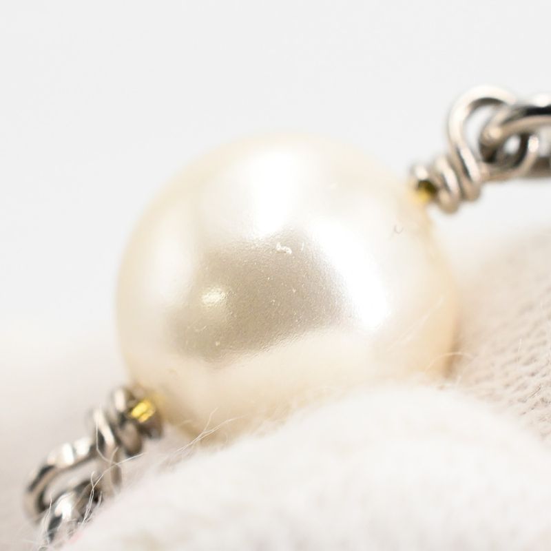 Louis Vuitton Charm Midnight Pearl Chain