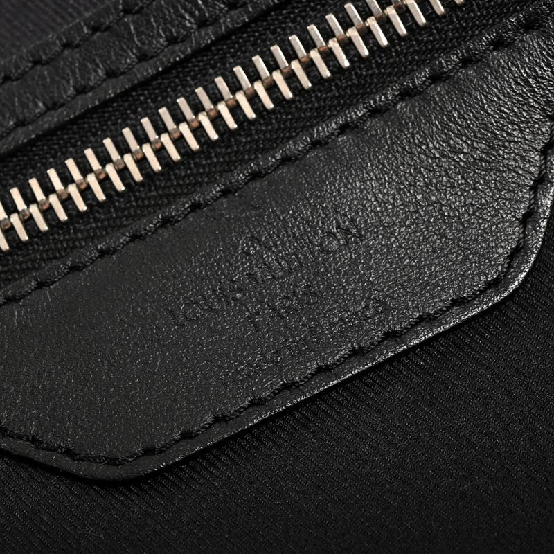 Louis Vuitton Shoulder Bag Alphahobo Black