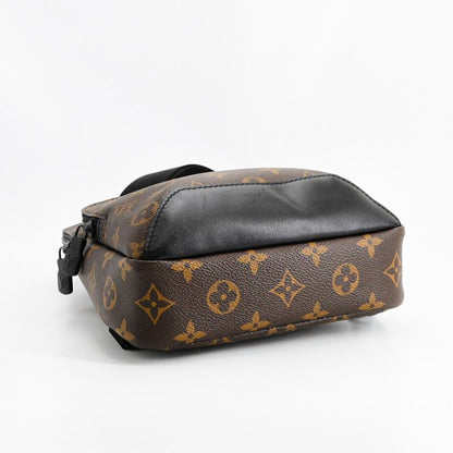 Louis Vuitton Belt Bag Avenue
