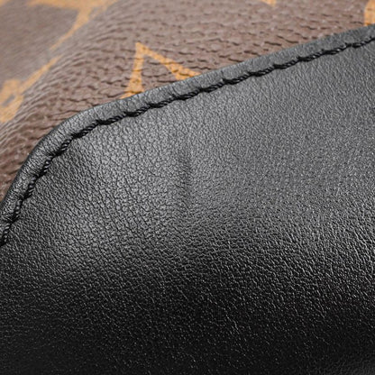 Louis Vuitton Belt Bag Avenue