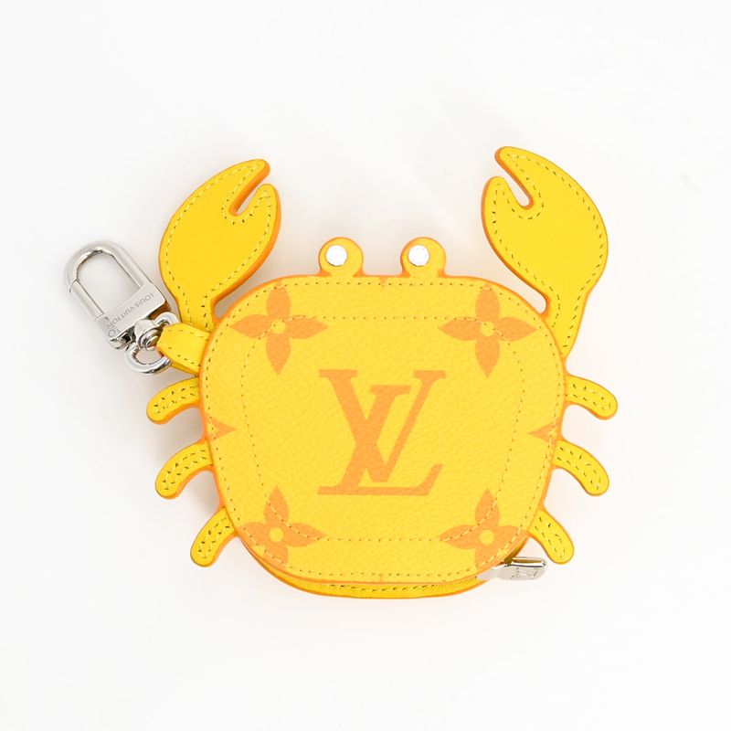 Louis Vuitton Charm LV Club Jaune