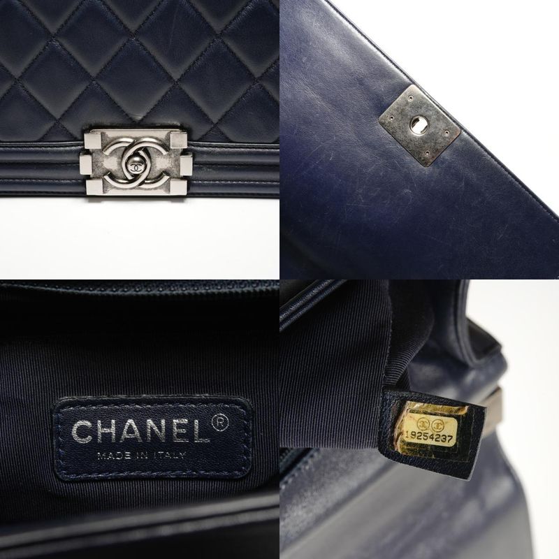 Chanel Shoulder Bag No 19 Lambskin