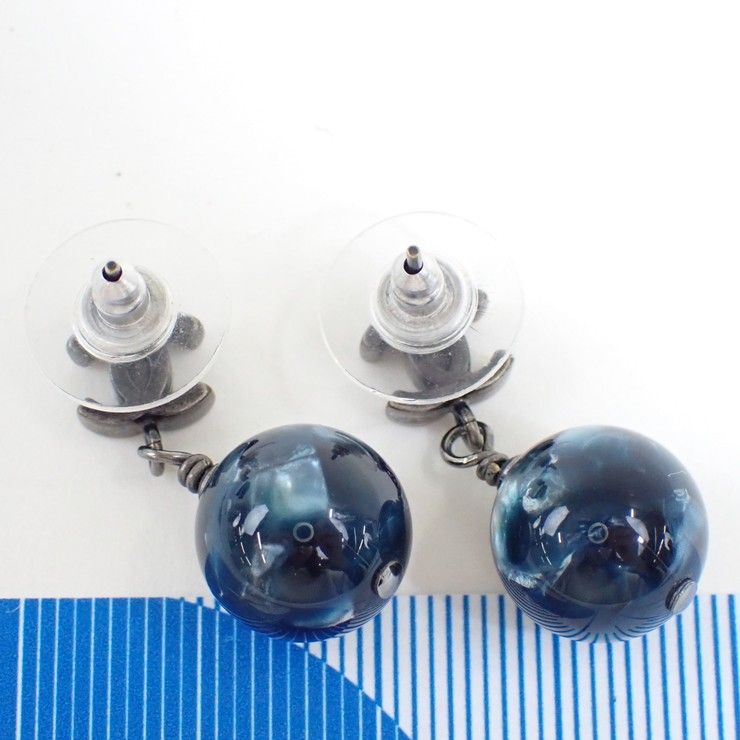 Chanel Earrings CC Logo Ball Navy Silver Resin Metal Marble