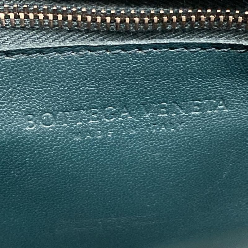 Bottega Veneta Shoulder Bag Padded Cassette Mallard Lambskin Malad