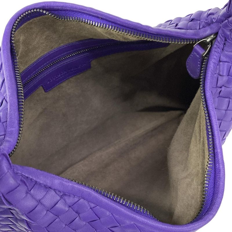 Bottega Veneta Shoulder Bag Intrecciato Purple Leather