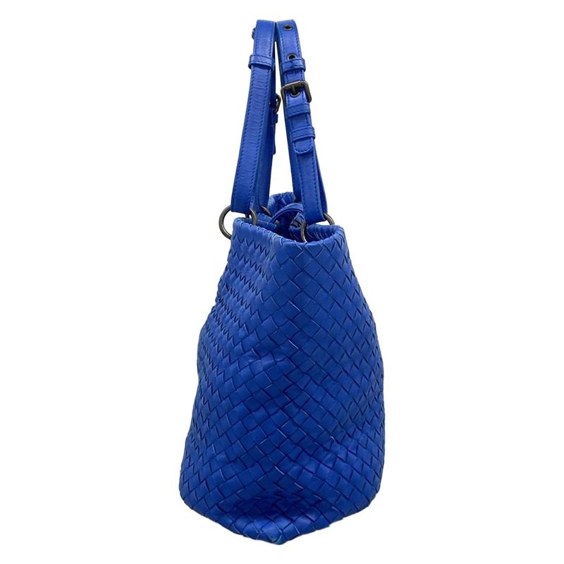 Bottega Veneta Tote Capri Blue Leather
