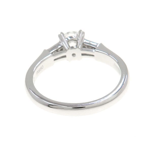 Harry Winston Round Cut Tristo Ring