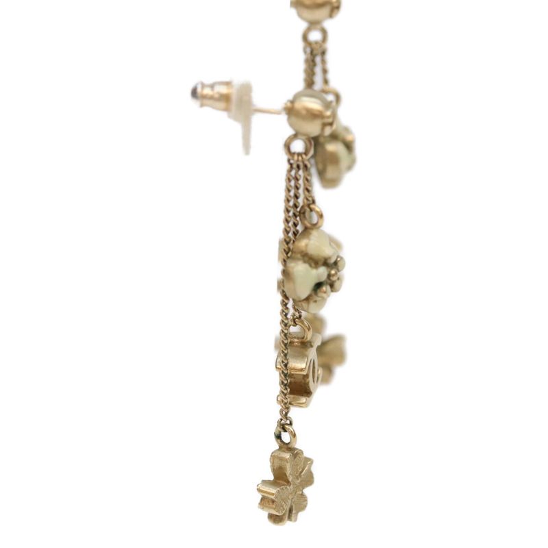 Chanel Gold CC Logo Clover Chain Pearce Earrings