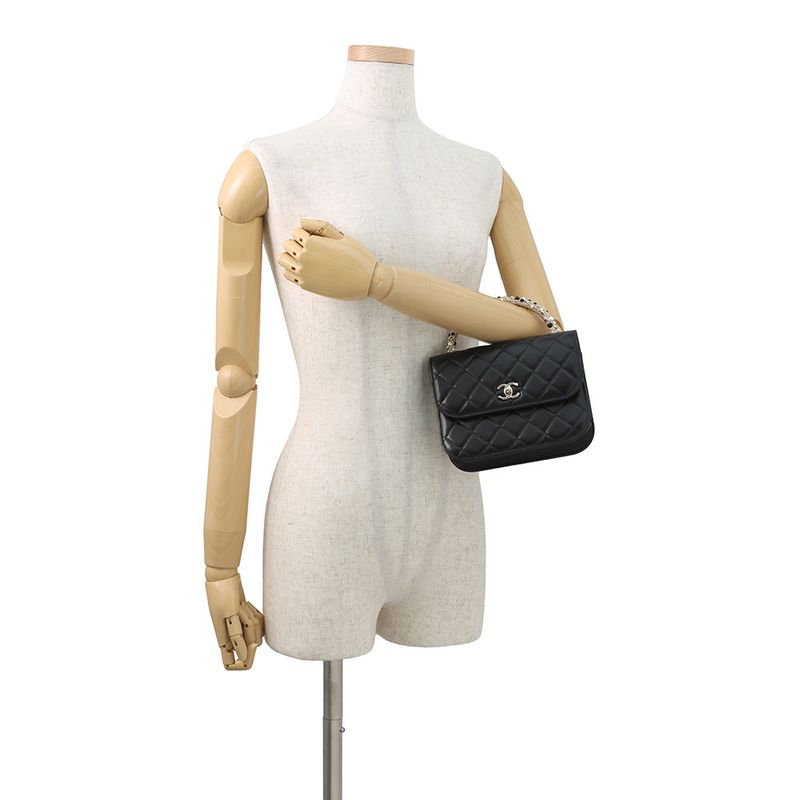 Chanel Chain Shoulder Bag Quilted CC Logo Faux Pearl Lambskin