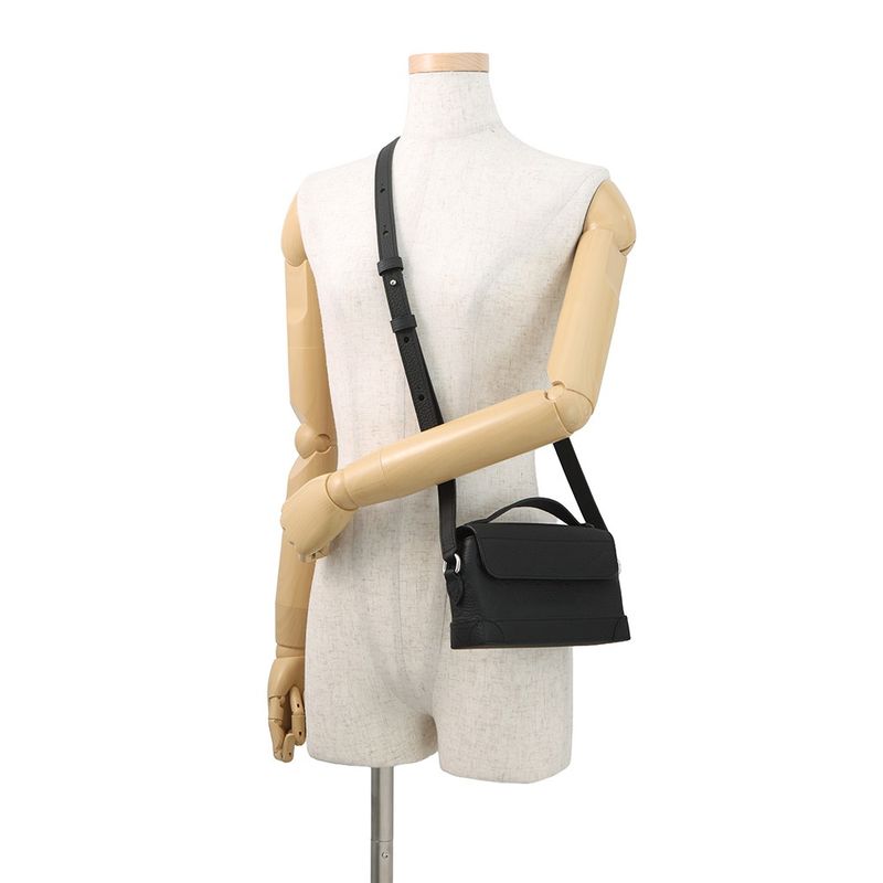 Louis Vuitton Shoulder Bag Taurillon Monogram Steamer East Waist Wearable Noir Black