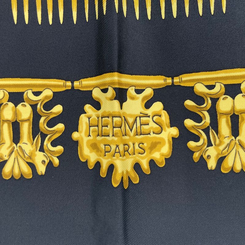 Hermes Scarf Silk Carre 90 les Cavaliers D'Or Golden Knight Black