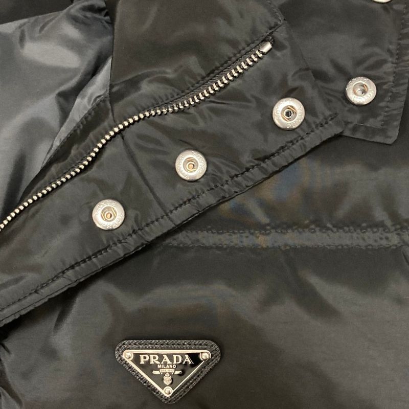 Prada Triangle Plate Hooded Down Jacket 56 Black