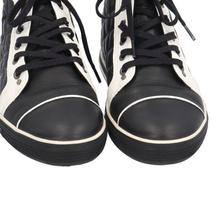 Chanel Quilted CC Logo Bicolor Sneakers Leather Black White