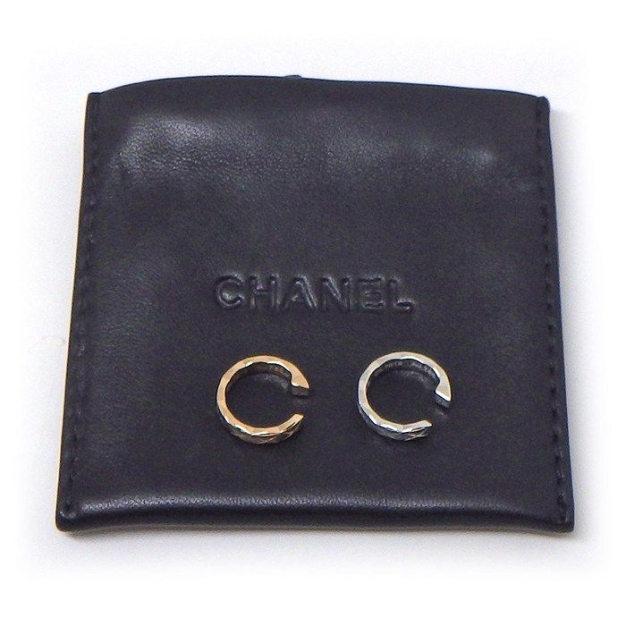 Chanel Coco Crush Hoop 5 Points Diamond 18K White Gold Pouch