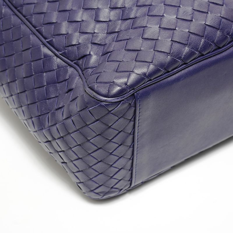 Bottega Veneta Handbag Purple