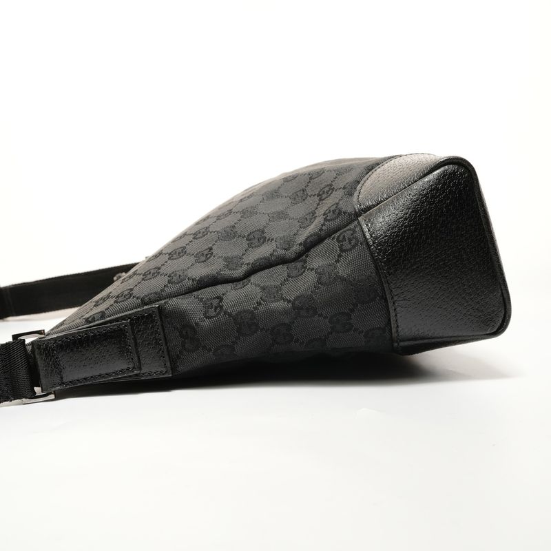 Gucci Shoulder Bag GG Canvas
