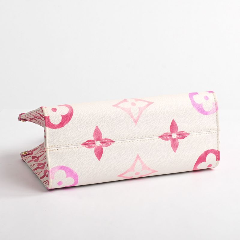 Louis Vuitton Handbag on the Go PM