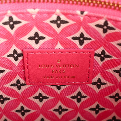 Louis Vuitton Handbag on the Go PM