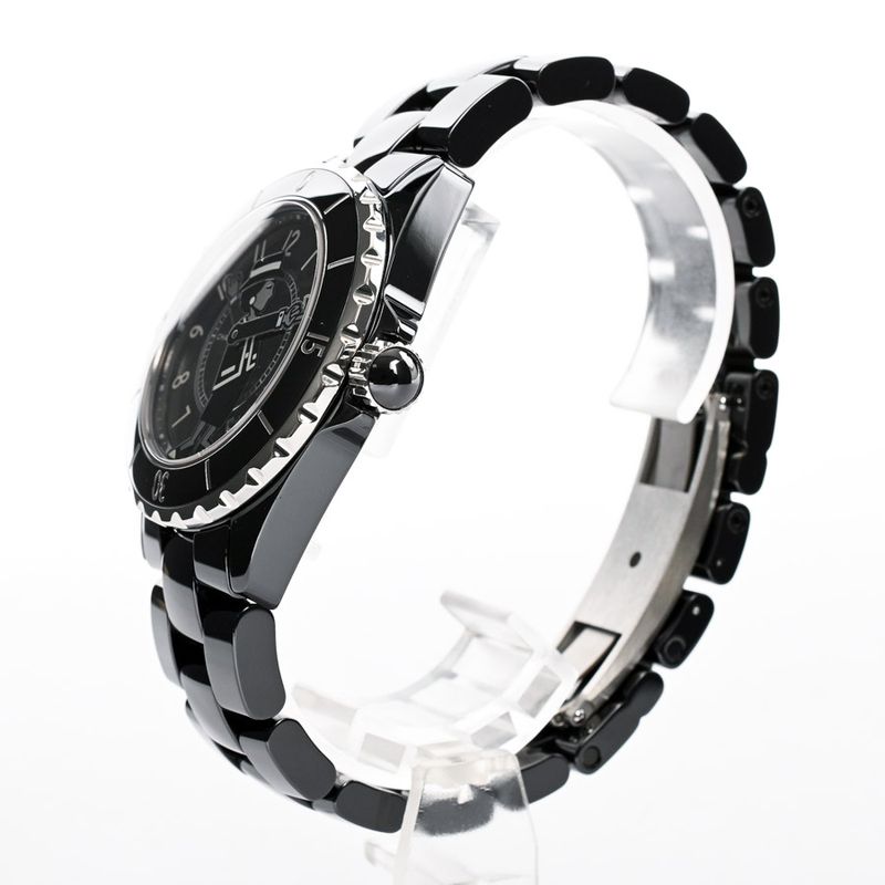 Chanel Watch Is a Must See Black