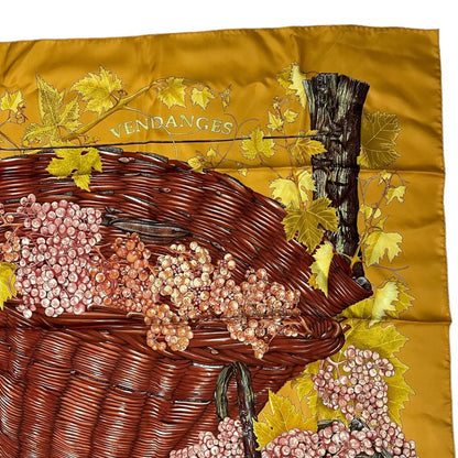 Hermes Scarf Silk Carre 90 Vendanges Grape Harvest Pattern Yellow