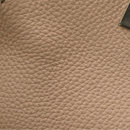 Fendi Peekaboo Selleria Essential Shoulder Bag Pink Leather