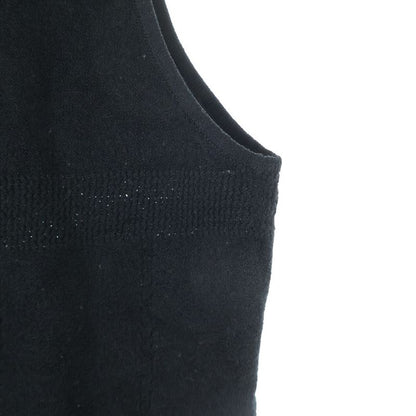 Chanel Spring Collection CC Logo Jacquard Sleeveless Knit Top Black Flat
