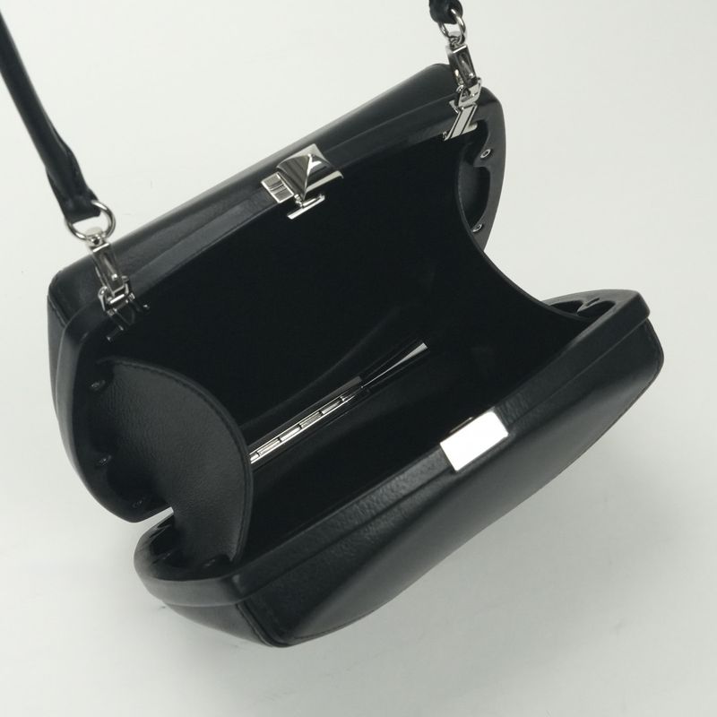 Hermes Clou Medley Shoulder Bag Siamkyra Noir Black