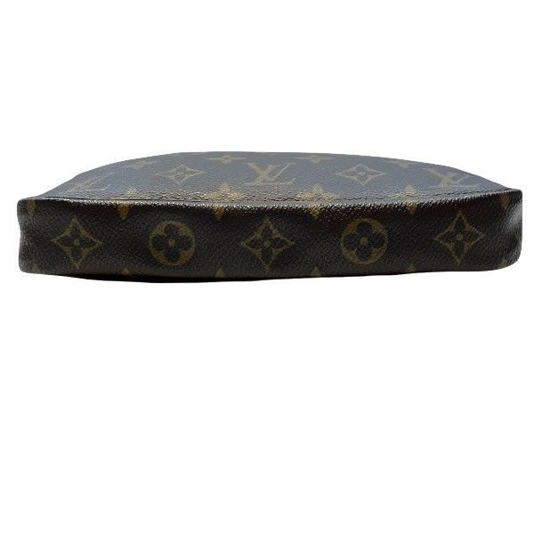 Louis Vuitton Monogram Pochette Shoulder Bag