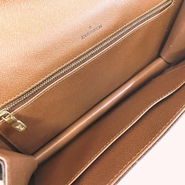 Louis Vuitton Monogram Pochette Dam GM Clutch