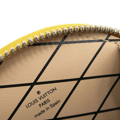 Louis Vuitton Microboite Chapeau Beige