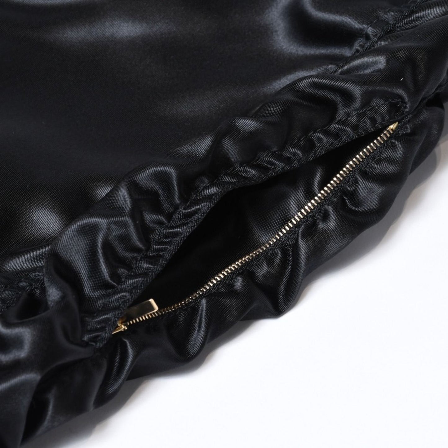 Chanel Shorts No 5 Button CC Logo Black Gathered 36 — view 6