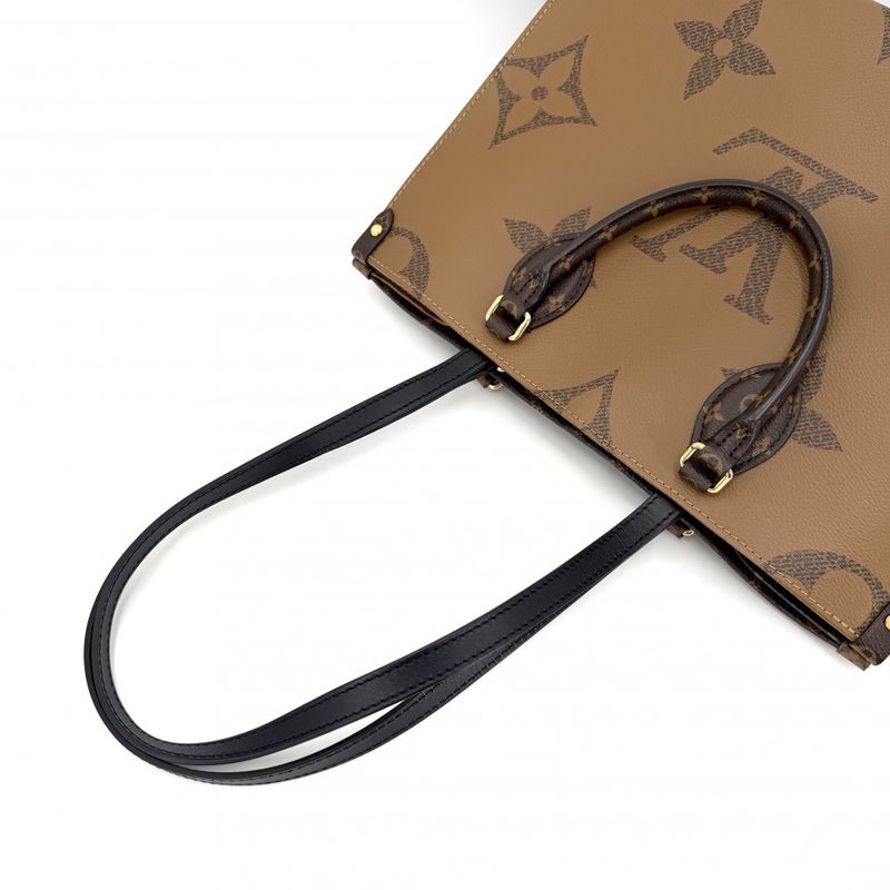 Louis Vuitton 2-Way on the Go MM Tote