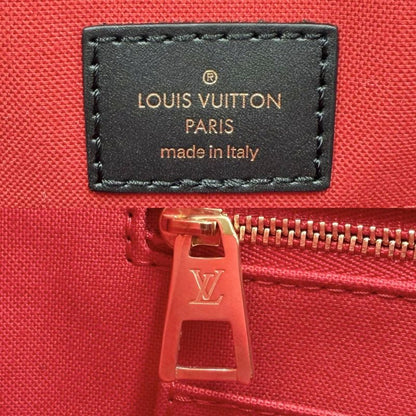 Louis Vuitton 2-Way on the Go MM Tote