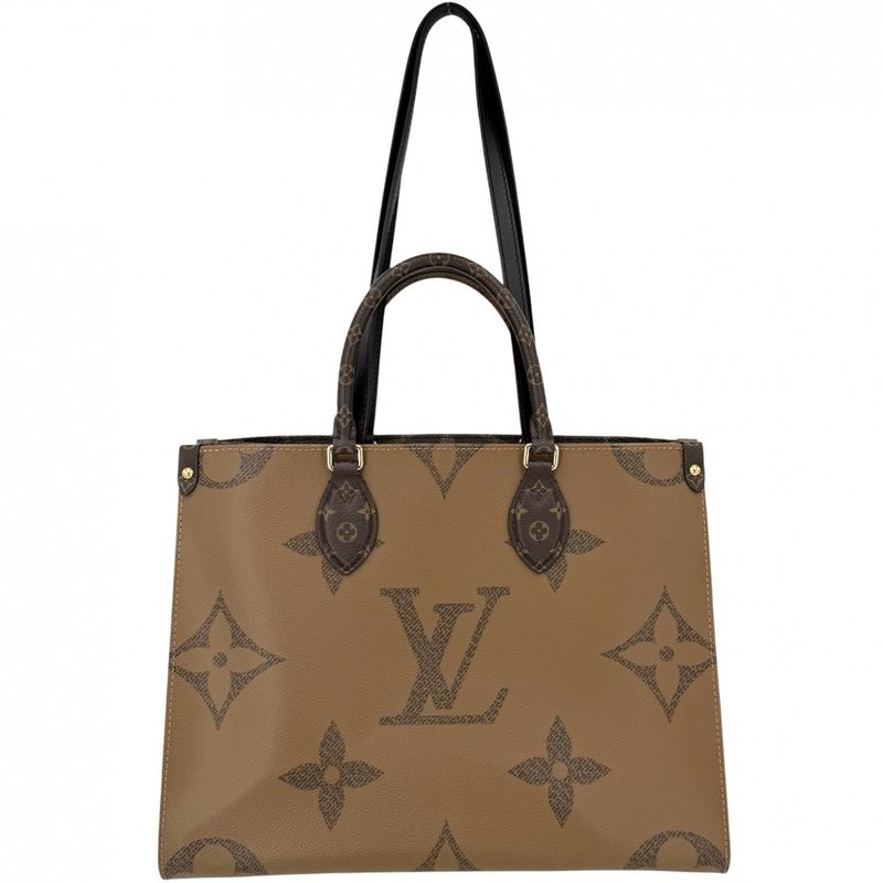 Louis Vuitton 2-Way on the Go MM Tote