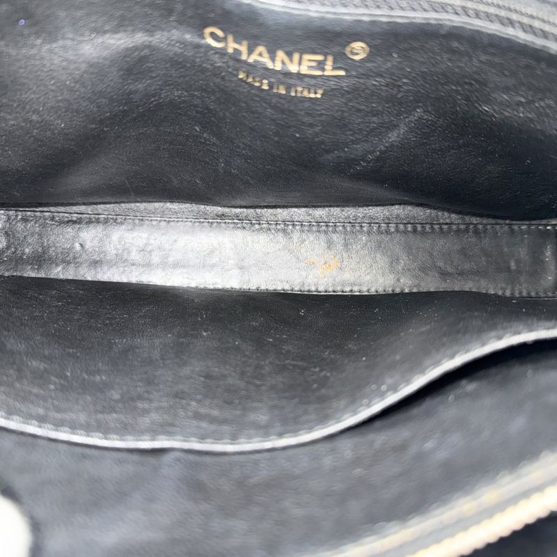 Chanel Handbag Quilted CC Logo Tote Shoulder Lambskin