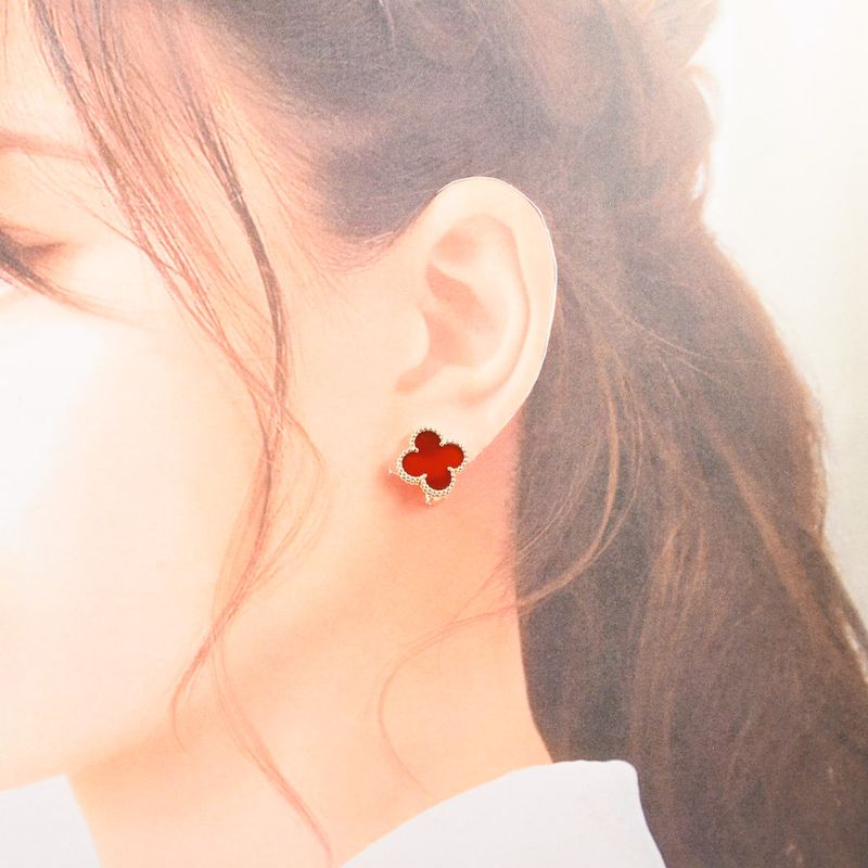 Van Cleef & Arpels Earrings Vintage Alhambra