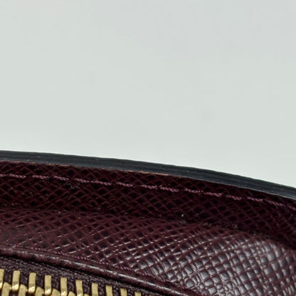 Louis Vuitton Baikal Handheld Business Second Bag Taiga Acajou Acajou