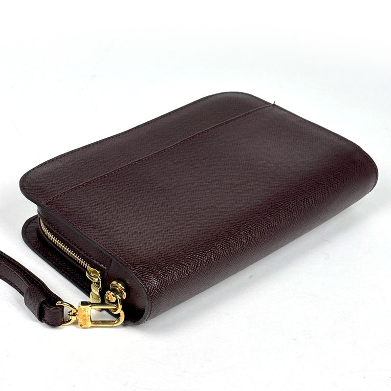 Louis Vuitton Baikal Handheld Business Second Bag Taiga Acajou Acajou