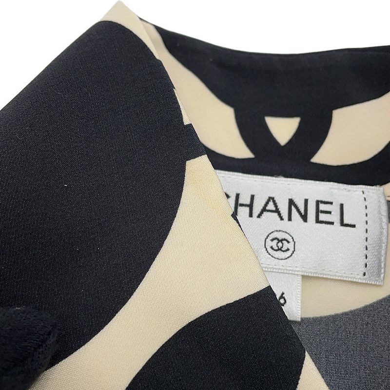 Chanel Short Sleeve Shirt CC Logo Wave Silk 36 Cream Black