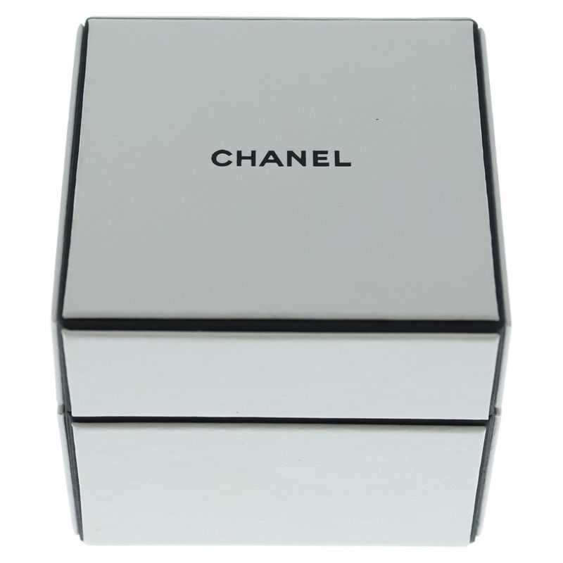 Chanel Camellia Collection Pave Diamond Necklace Pendant 18K YG Yellow