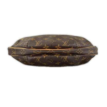 Louis Vuitton Croissant MM Shoulder Bag Monogram Canvas Brown — view 3