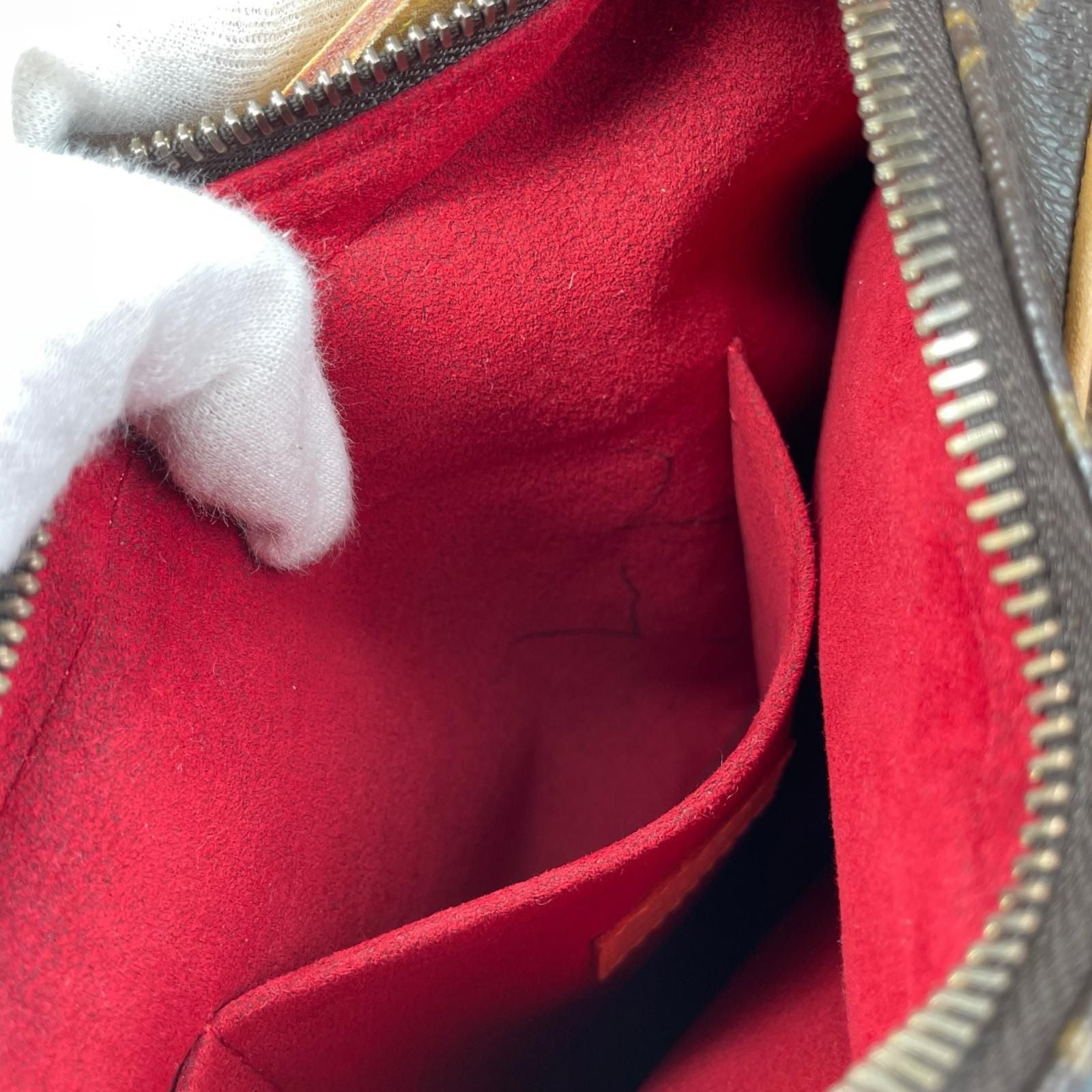 Louis Vuitton Croissant MM Shoulder Bag Monogram Canvas Brown — view 8