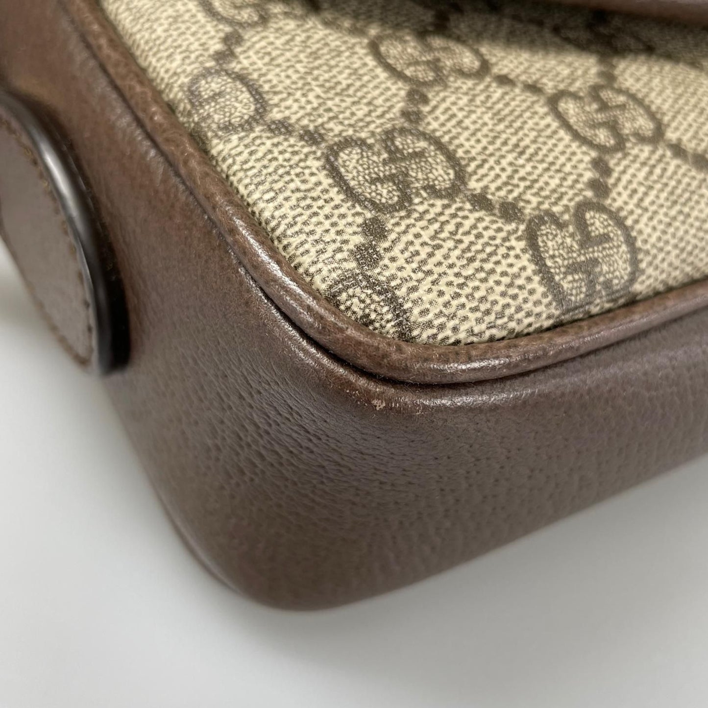 Gucci GG Supreme Sherry Line Shoulder Bag Brown — view 5