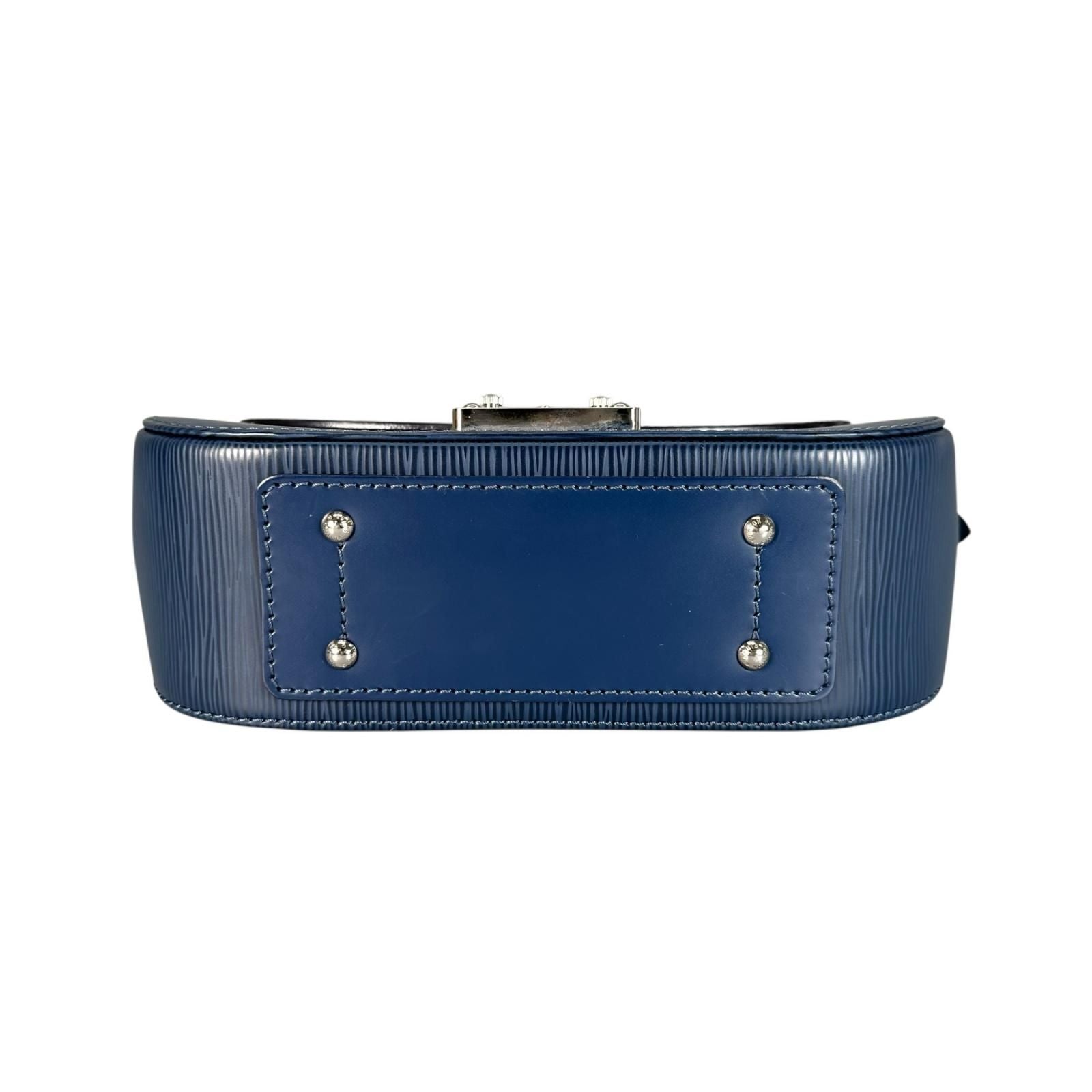 Louis Vuitton Eden PM Shoulder Bag Epi Leather Blue — view 4